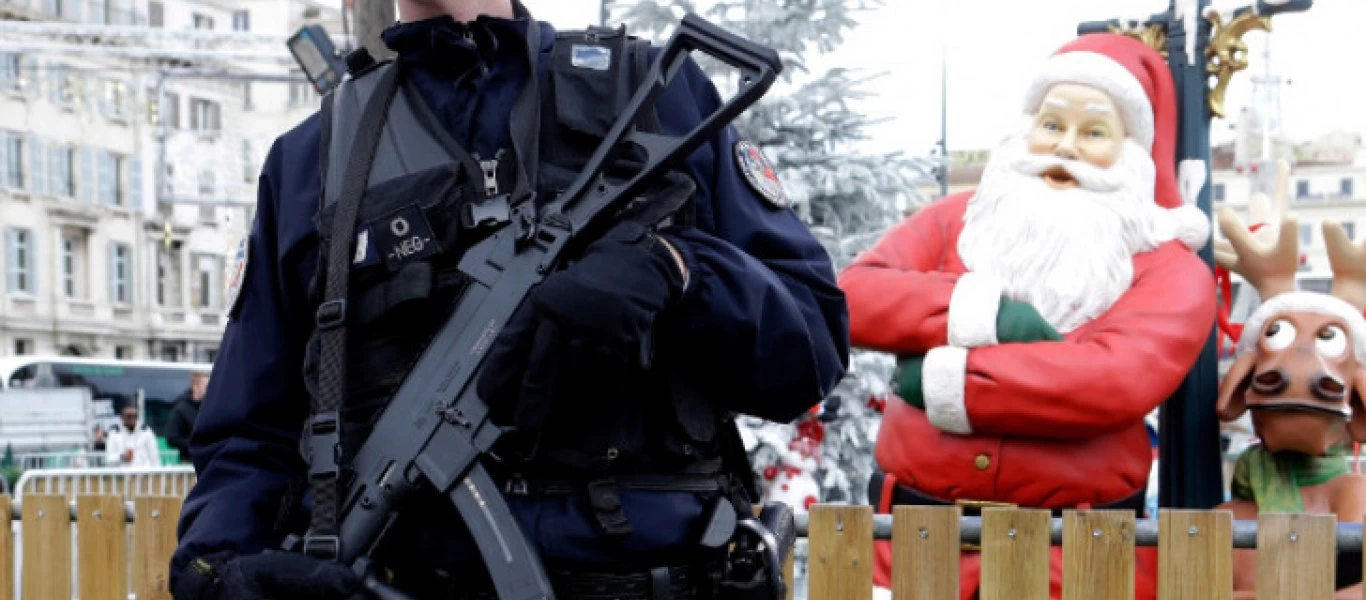 Τα διαφορετικά Χριστούγεννα - Με τον φόβο «εφόδου» της Αστυνομίας και του Εισαγγελέα ακόμα και στα σπίτια